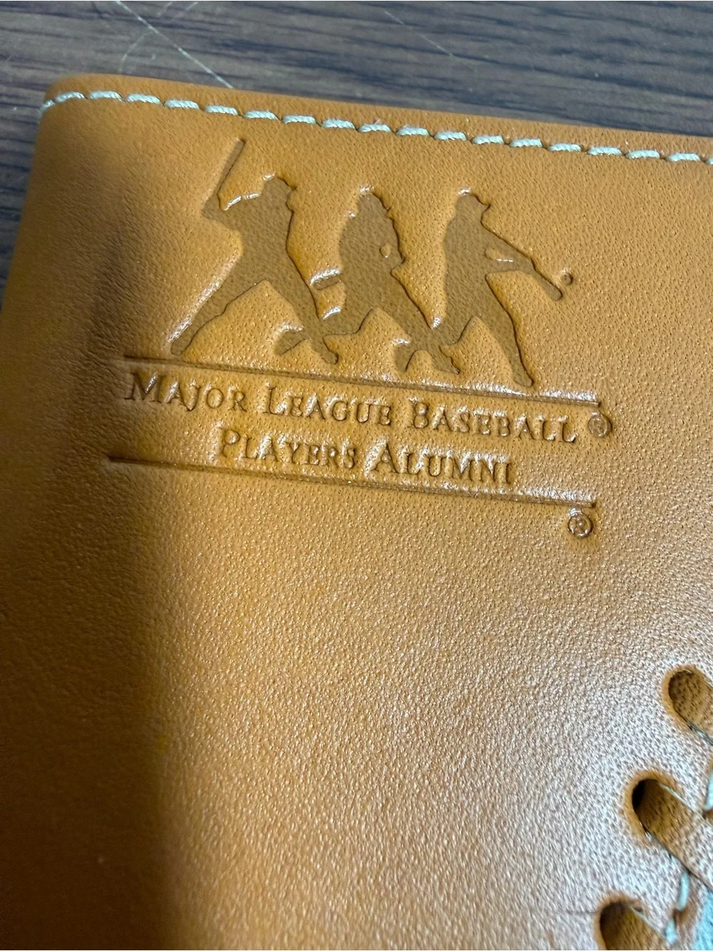 MLB Players Alumni Leather Wallet
